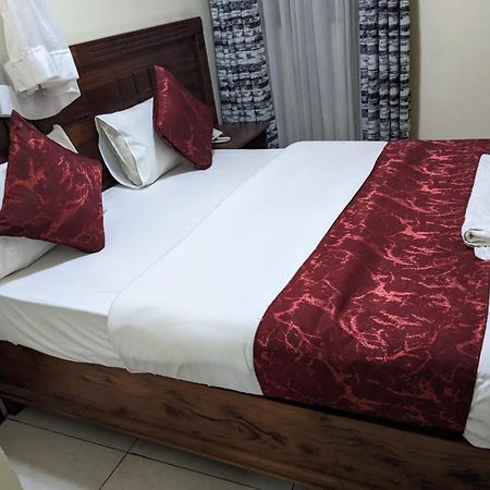 Epitome Times Hotel Найроби Экстерьер фото