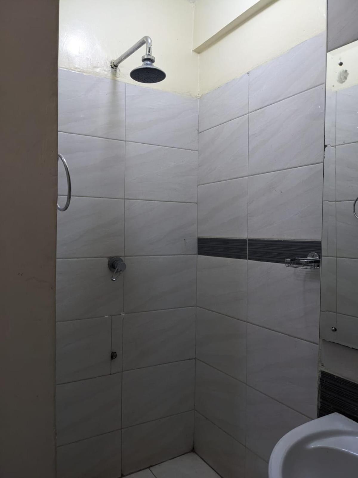 Epitome Times Hotel Найроби Экстерьер фото