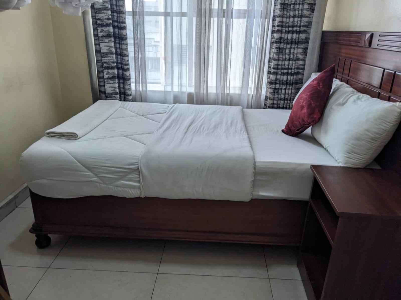 Epitome Times Hotel Найроби Экстерьер фото