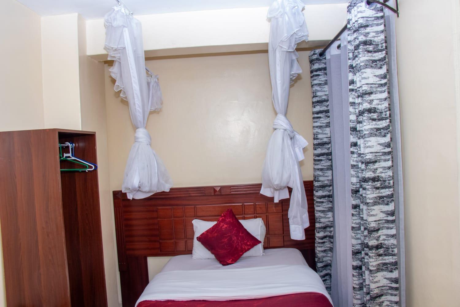 Epitome Times Hotel Найроби Экстерьер фото